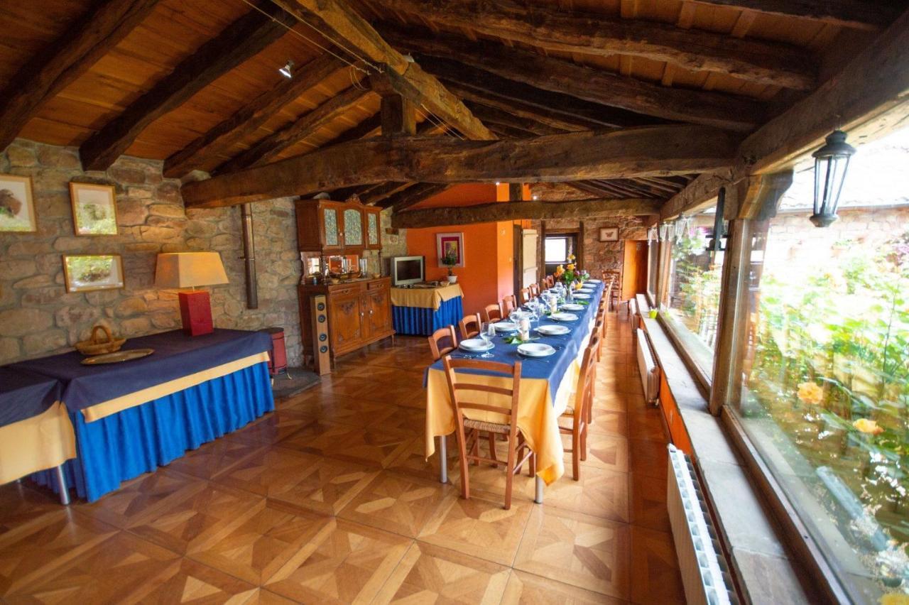Hotel La Casona De Barrio, Alto Campoo Barrio  Extérieur photo